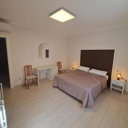 Fulgida Apartamento Cattolica